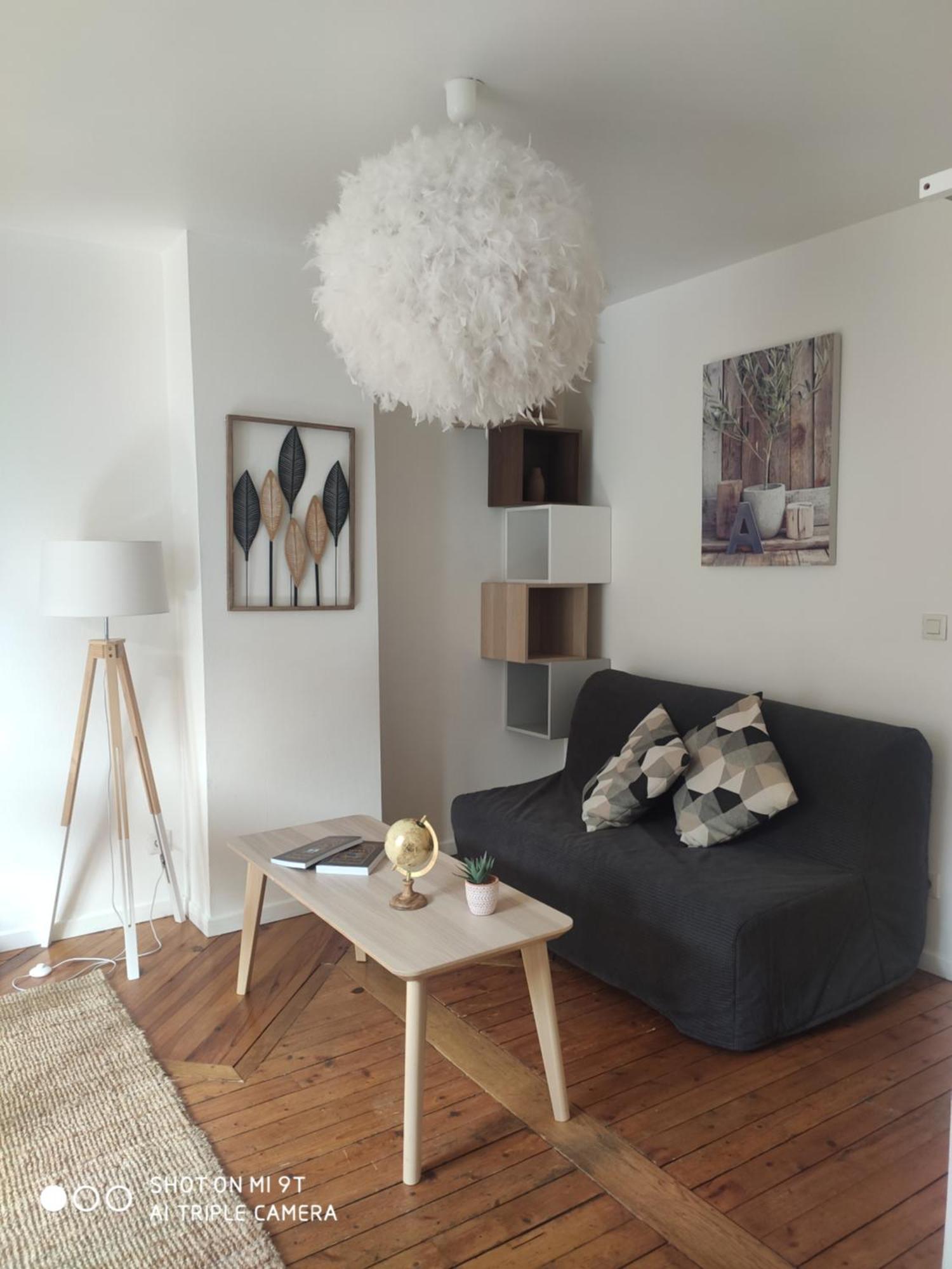 Chaleureux T2 Au Style Vintage - Rue Gratuite Apartment อาเมียงส์ ภายนอก รูปภาพ