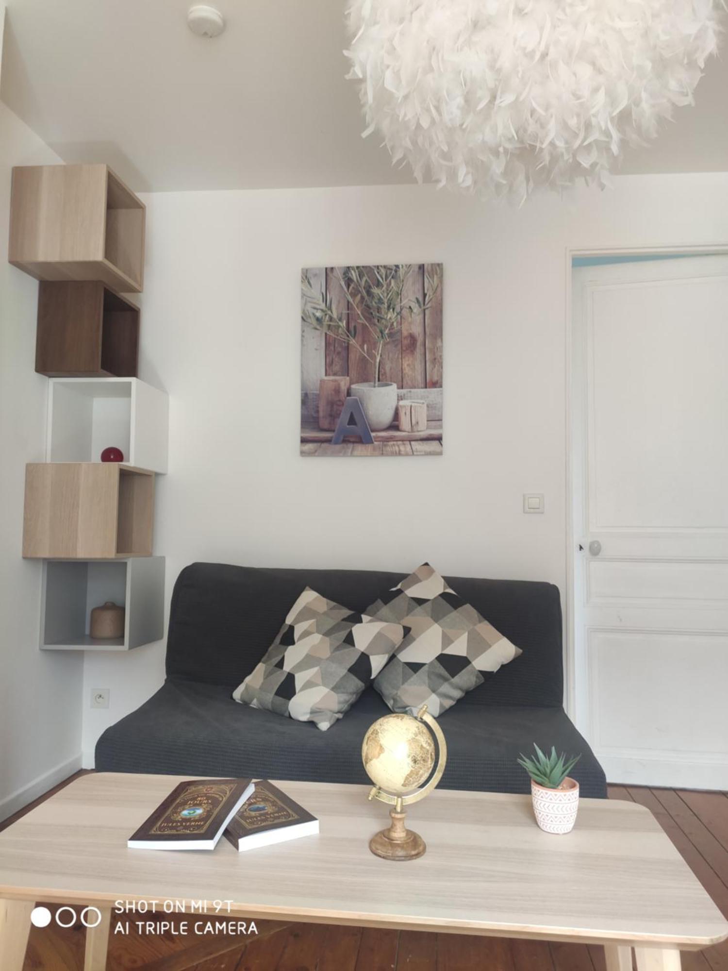 Chaleureux T2 Au Style Vintage - Rue Gratuite Apartment อาเมียงส์ ภายนอก รูปภาพ