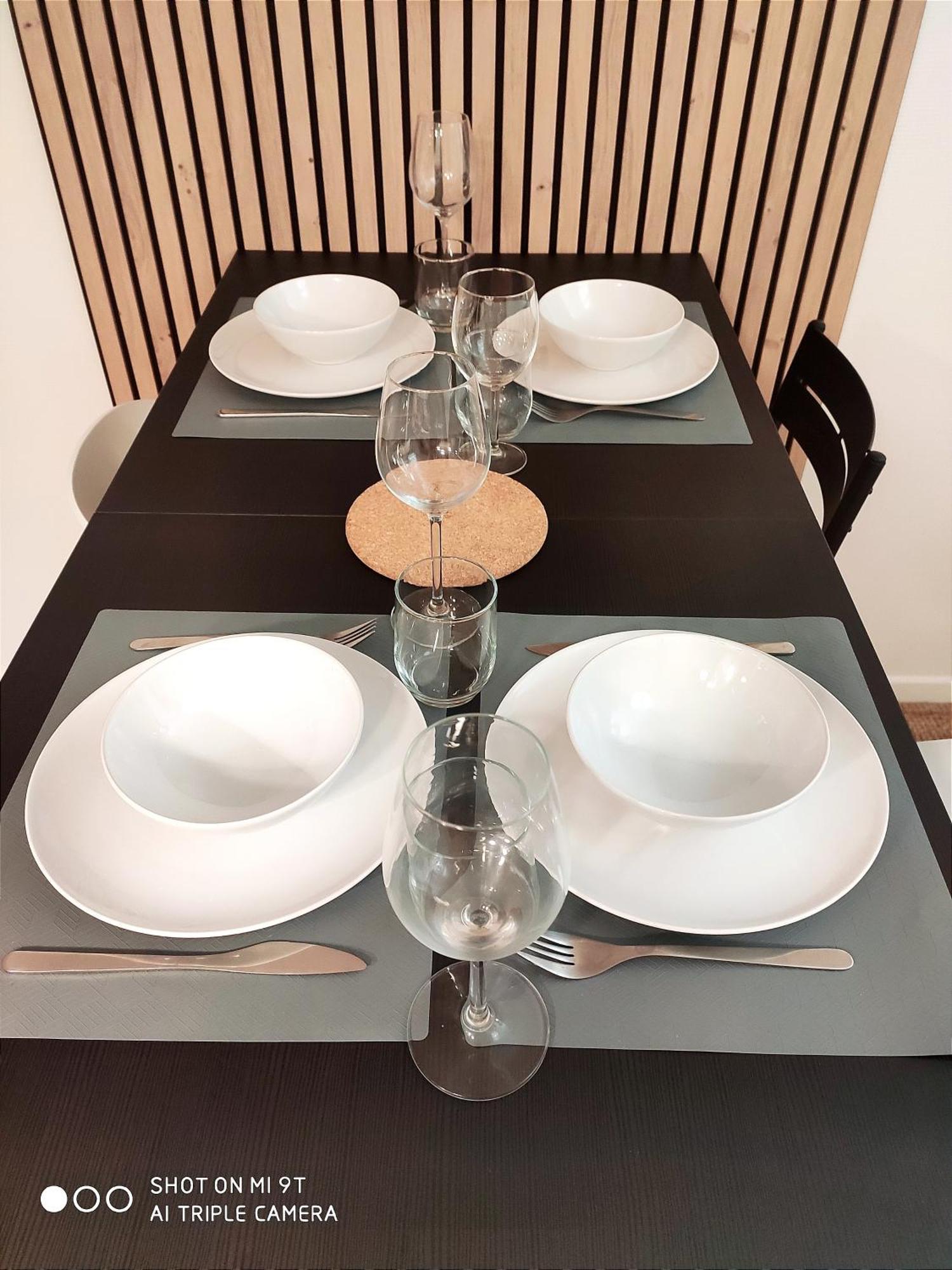 Chaleureux T2 Au Style Vintage - Rue Gratuite Apartment อาเมียงส์ ภายนอก รูปภาพ